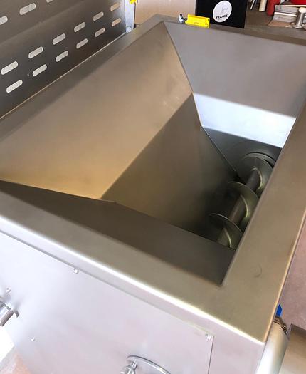 HACHOIR 130 ANGULAIRE TREMIE 200L Fabrication Française