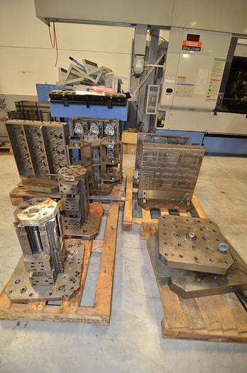 Used D35 - Various Fixtures Cubes - Palletes