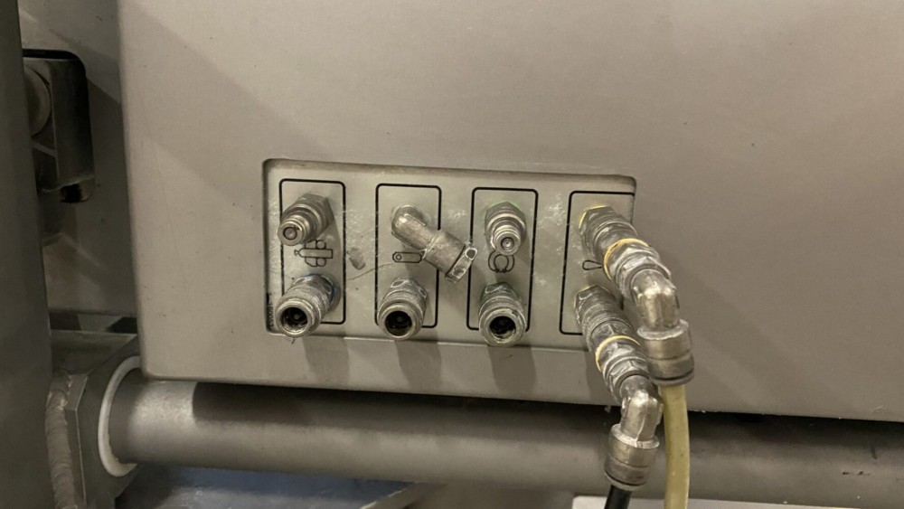 Used Polyclip FCA 3442 clipper