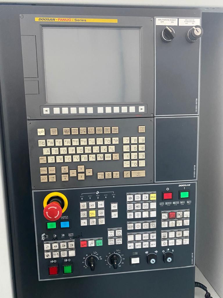 Used 2014 DOOSAN  VC-430