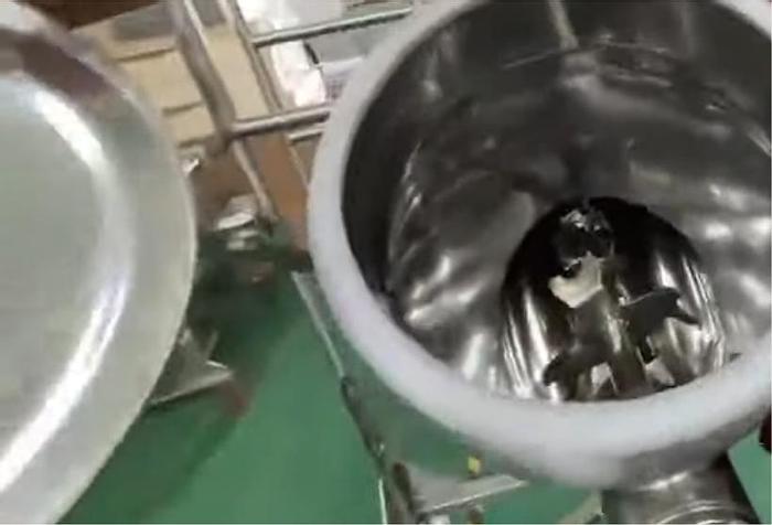 NEW 2 CU. FT. TWIN SHELL MIXER WITH INTENSIFIER BAR