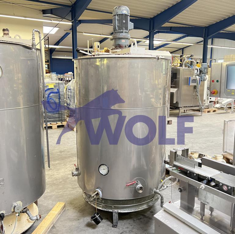 Used used. Chocolate tank SOLLICH - with capacity approx. 1.000 kg.