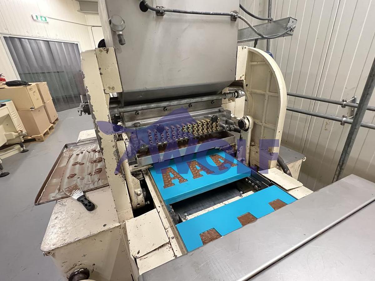 Gebraucht Eintafelanlage BINDLER zur Herstellung Tafeln - Formengröße 425 x 275 mm