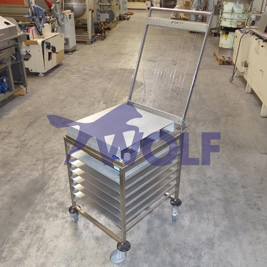 Used Wire cutter KERN & Co. - approx. 51.5 x 55.5 cm with mobile trolley.