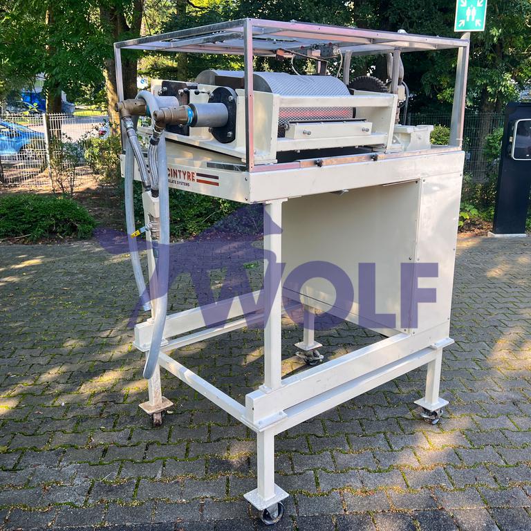 Usado Linsen-Formmaschine McIntyre - Type , mit ca. 420 mm Walzenbreite, Baujahr 2008