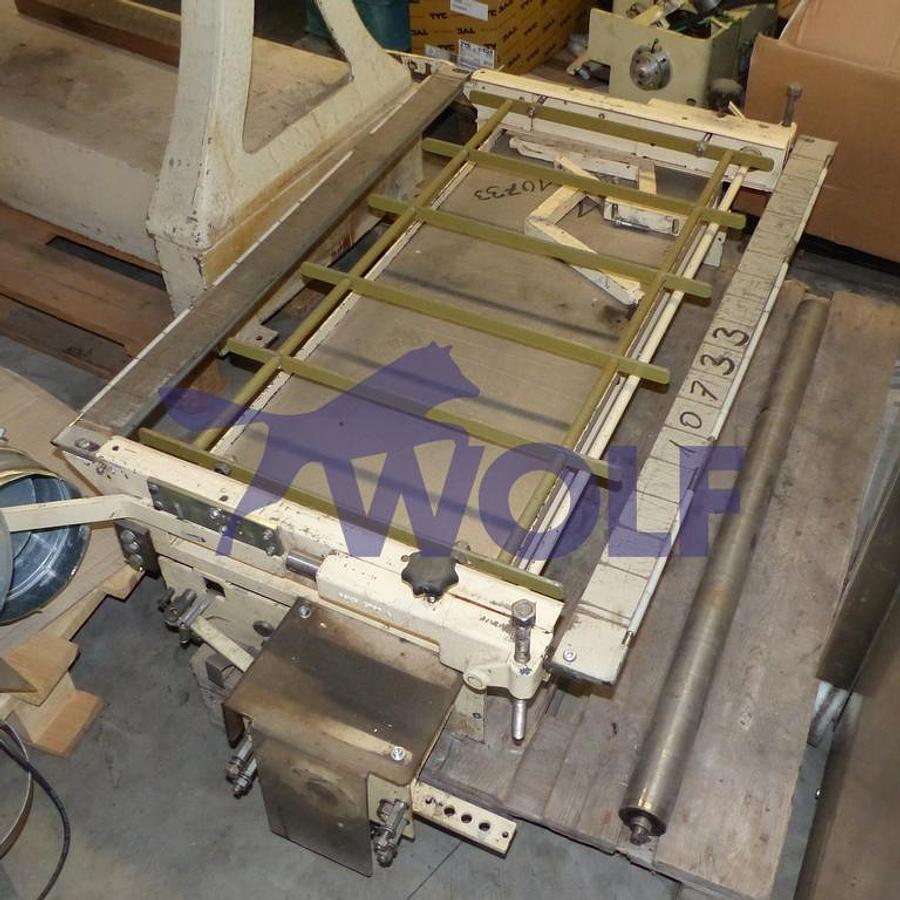 Gebraucht Einlaufgittertisch oder Dekorband SOLLICH - mit ca. 820 mm Arbeitsbreite und 650 mm Länge.