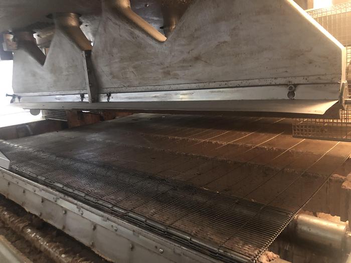 Gebraucht gebr. Überziehmaschine Sollich Type M4 - 1800 Magnum. Baujahr 2003.