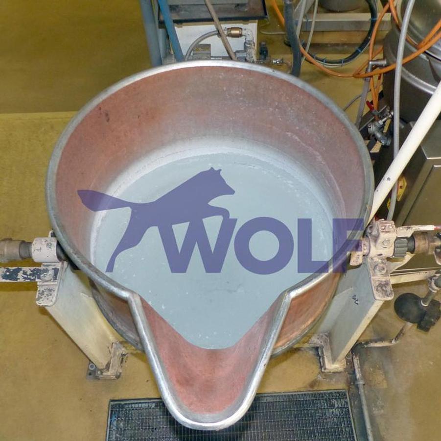 Used tilting cooking kettle PETER VOSSEN - with a useful volume of approx. 40 liters, 2012.