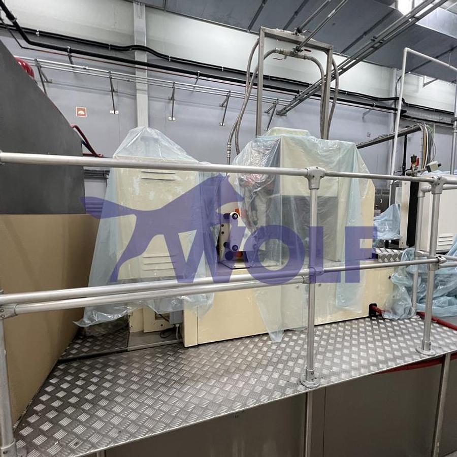 Used Dosing machine for Minztaler, manufactured by WDS - for dosing into silicone molds.