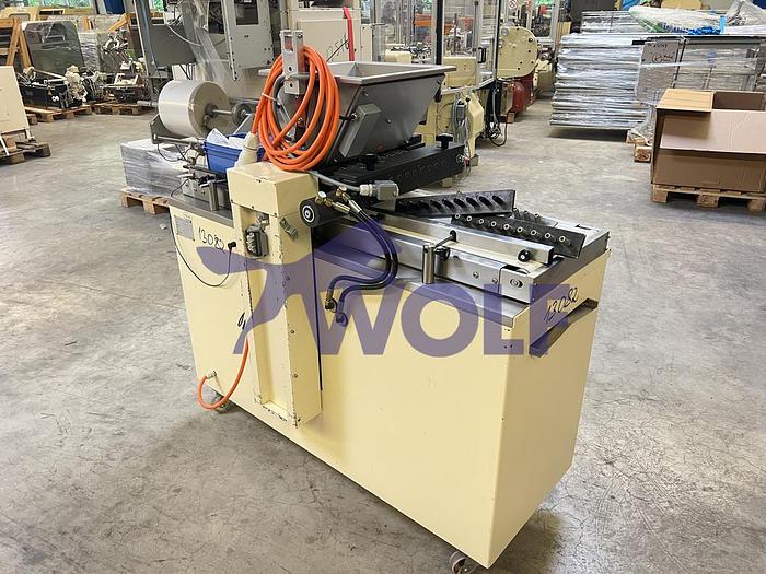 Usado Dosiermaschine KNOBEL - Type CCM-9, Baujahr 1995.