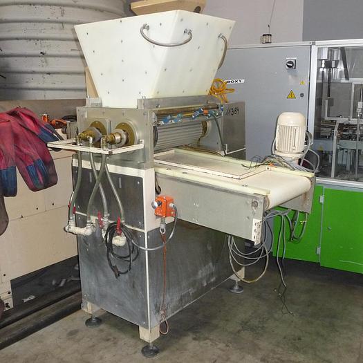 Gebraucht Walzenformanlage CHOCOTEC Type P-400, Baujahr 1993, bestehend aus: