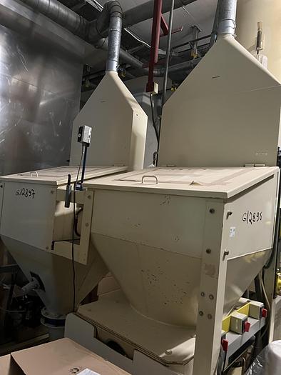 Gebraucht gebr. Sack-Aufgabestation (2) mit Vorlagebehälter für Kakaonips