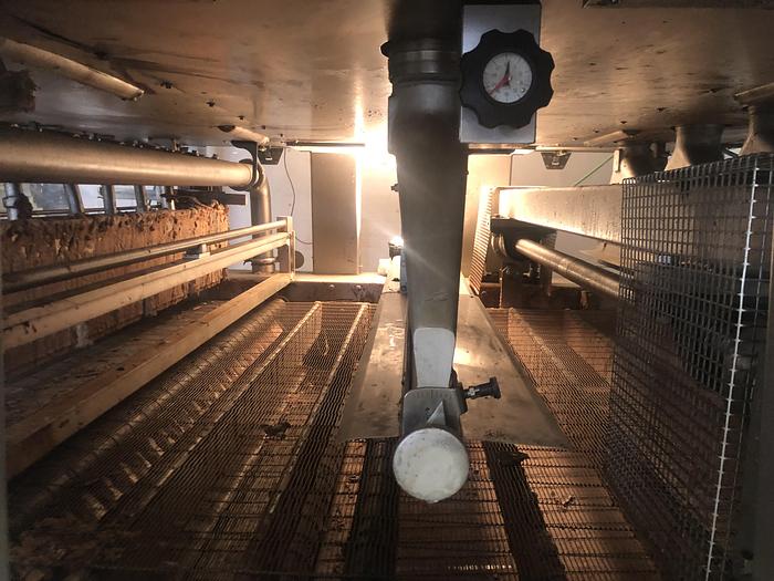 Gebraucht gebr. Überziehmaschine Sollich Type M4 - 1800 Magnum. Baujahr 2003.