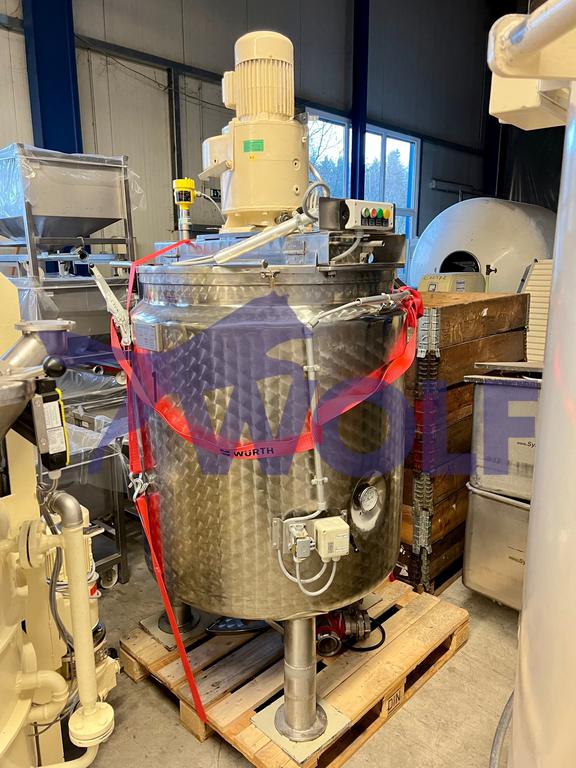 Gebraucht Edelstahl-Rührwerksbehälter SCHWARZ - mit ca. 700 Liter Inhalt