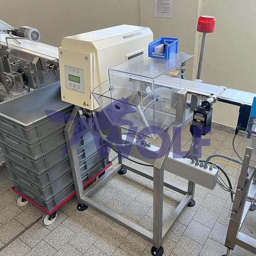 Used Metalldetektor MESUTRONIC - Type Metron 2.2-C-150/140 mit Auswerfer.