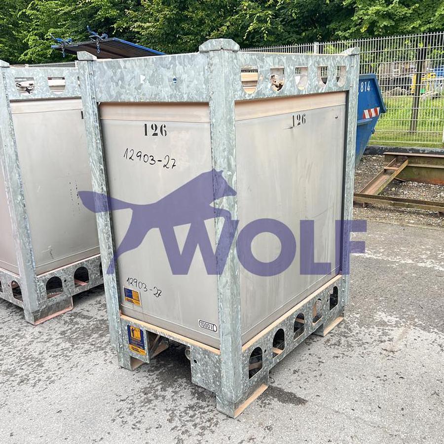 Gebraucht Edelstahl-Lagerbehälter STÖCKLIN - mit ca. 1.000 Liter Inhalt, Werkstoff 1.4301.