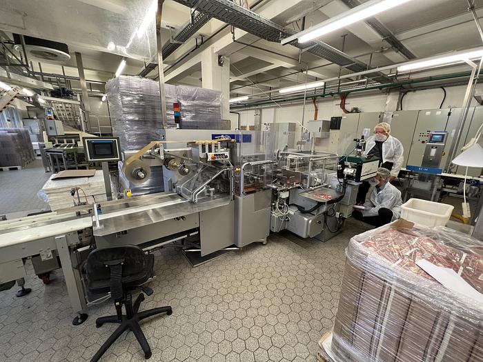 Gebraucht Tafelpackmaschine SIG Type DSN mit Heißleimgerät, Baujahr 2001