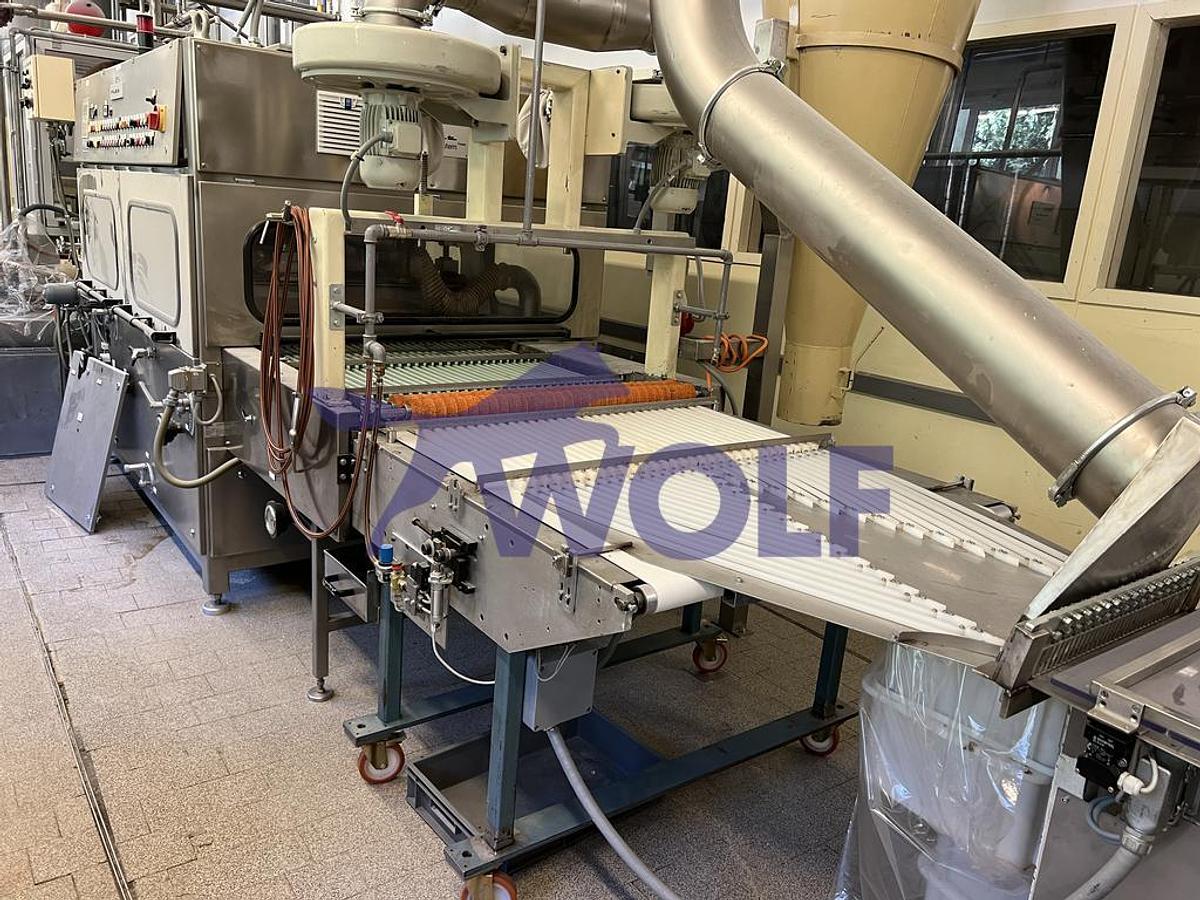 Gebraucht Überziehmaschine Hutt Bepex Type ÜZM-2000 - mit einer Arbeitsbreite von 1050 mm in VA.