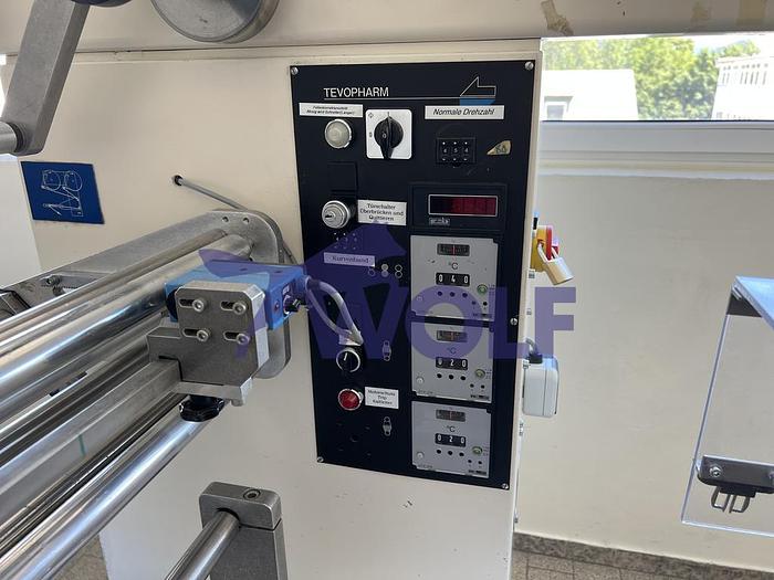 Gebraucht Horizontalschlauchbeutelmaschine TEVOPHARM - Pack-6 mit ca. 2,5 Meter Einlaufband. Baujahr 1986