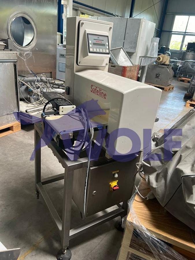 Gebraucht Metalldetektor SAFELINE - mit ca. 250 x 150 mm Spulendurchgang.