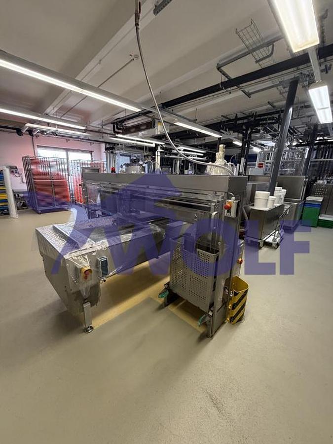 Gebraucht Schokoladen-Gießanlage Winkler & Dünnebier - mit One-Shot + Triple-Shot-Funktion, bestehend aus