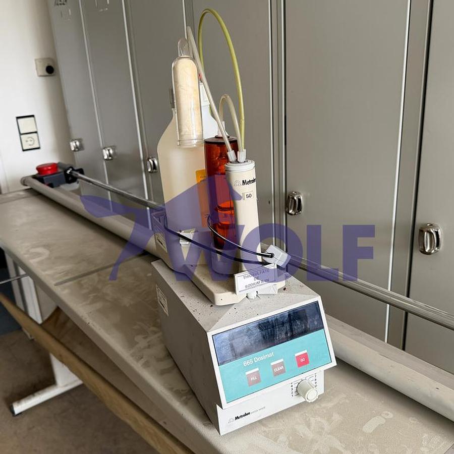Used METROHM HERISAU Swiss dosing system - Type 665 Dosimat.