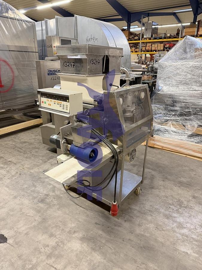 Gebraucht Form- Füll- und Portioniermaschine RHEON - Type Cornucopia KN-170, Baujahr 2000.