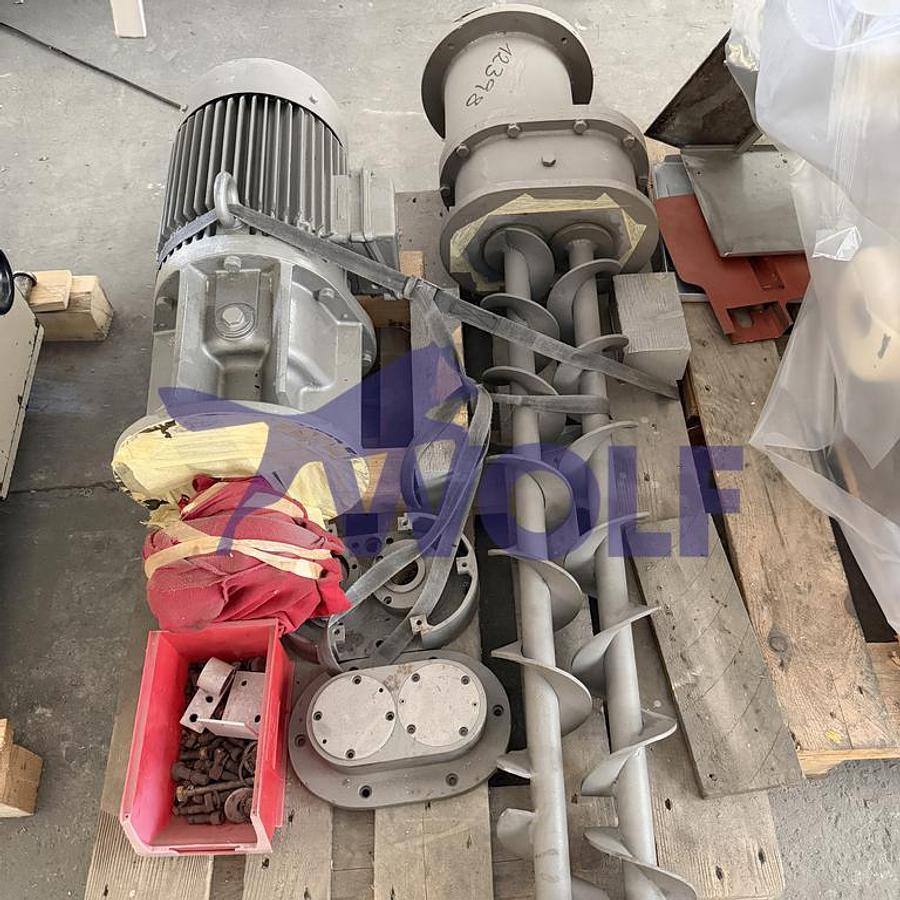 Used Discharge screw BEETZ - suitable for MK-2/500.