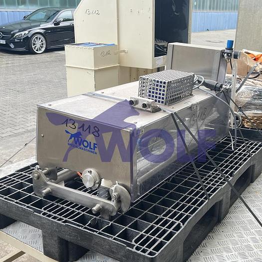 Used Zick-Zack-Dekorator WOLF - Type Deco-Wolf DW-820-Z, Baujahr 2010.