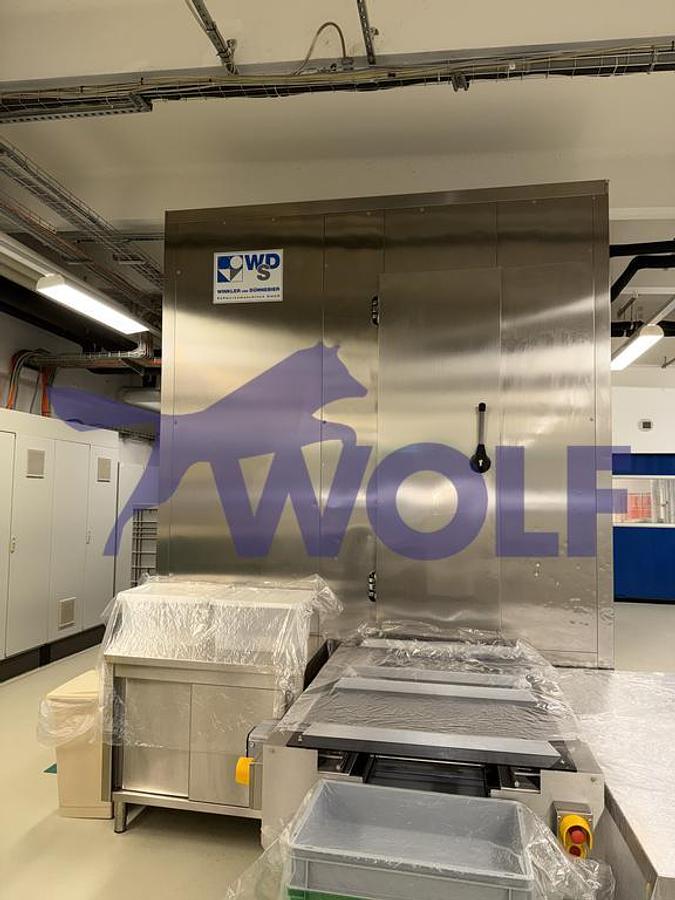 Usado Schokoladen-Gießanlage Winkler & Dünnebier - mit One-Shot + Triple-Shot-Funktion, bestehend aus