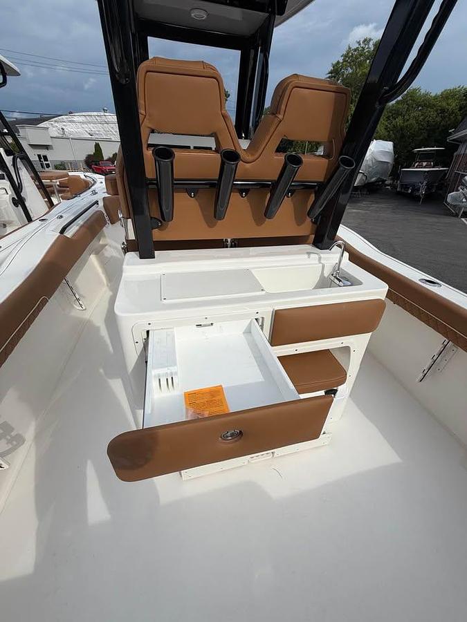 Used 2027 KEY WEST  249FS