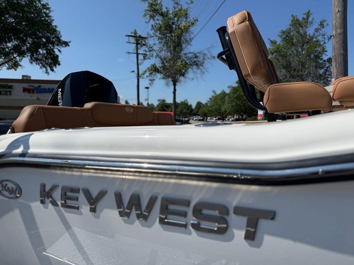 2025 Key West Family Sportsman 219FS