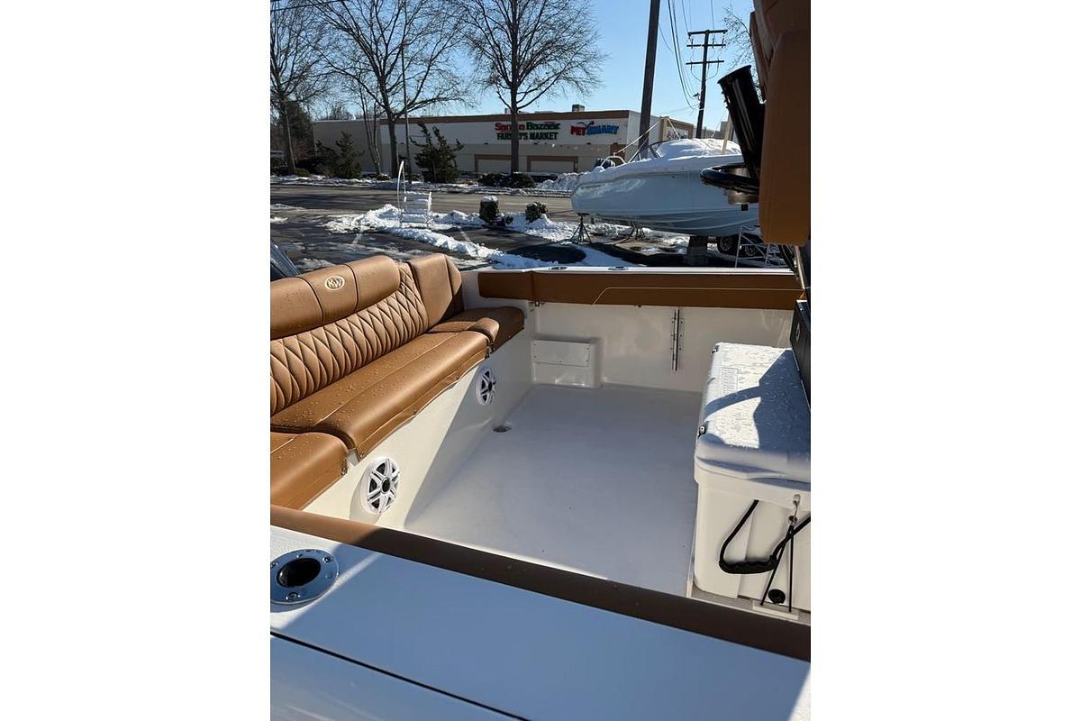 2026 Key West Family Sportsman 239FS