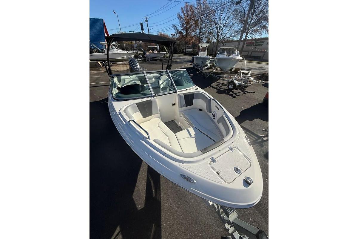 Used 2024 Chaparral 21 SSi OB