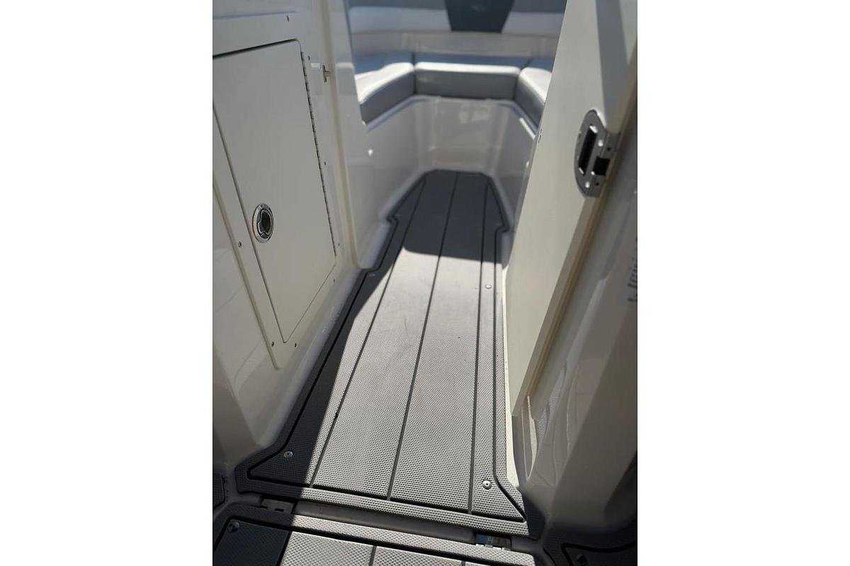 Used 2024 Chaparral 21 SSi OB