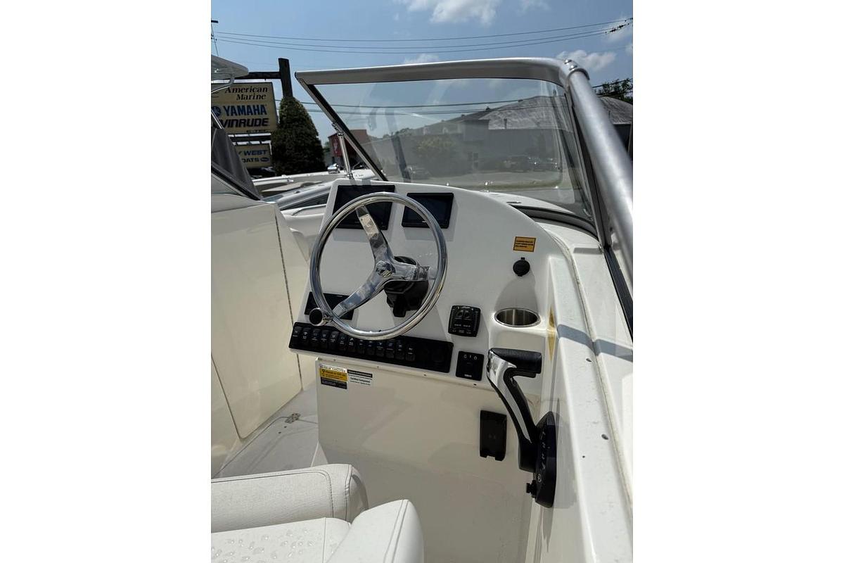 2025 Key West Dual Console 239DFS