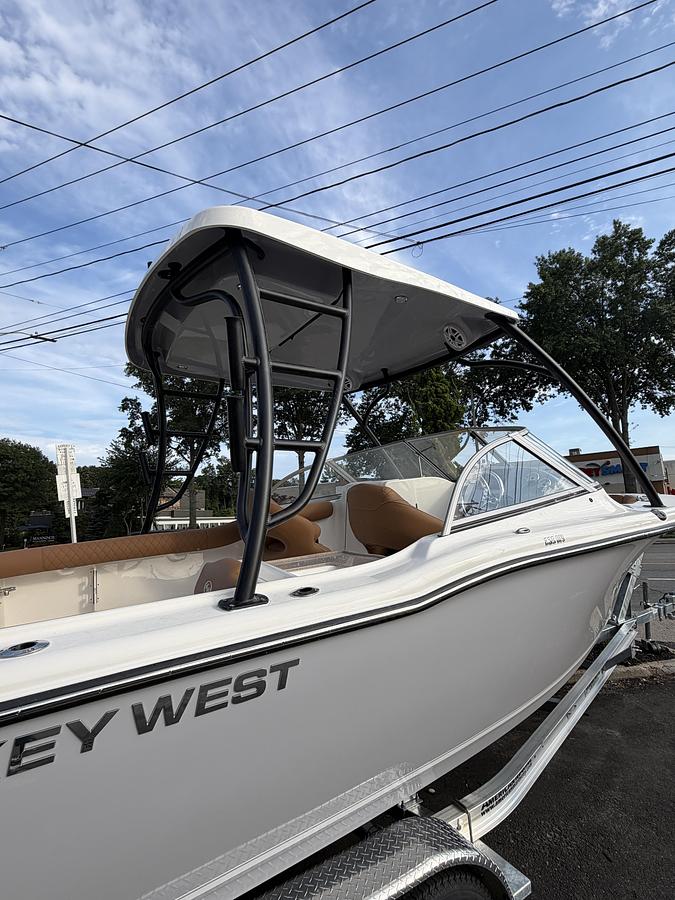 2027 KEY WEST 239DFS