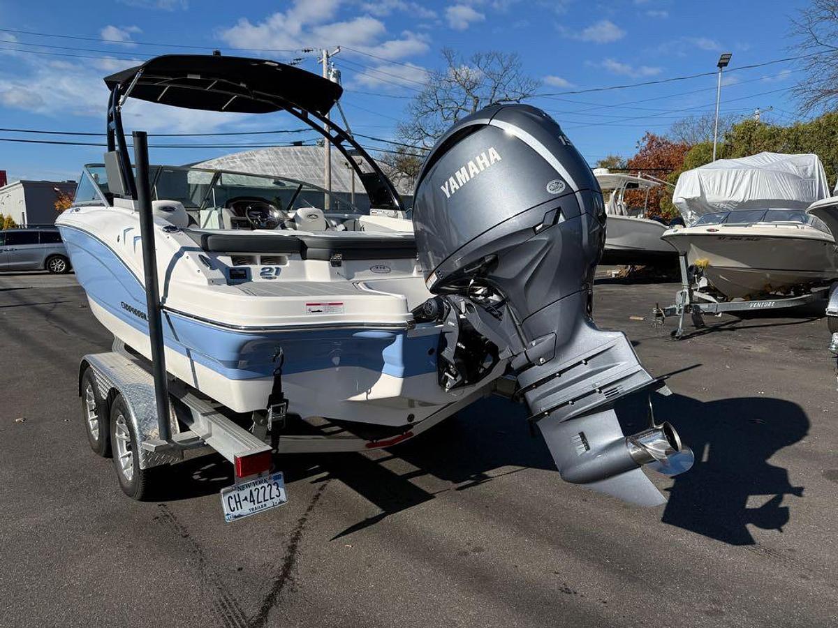 Used 2024 Chaparral 21 SSi OB
