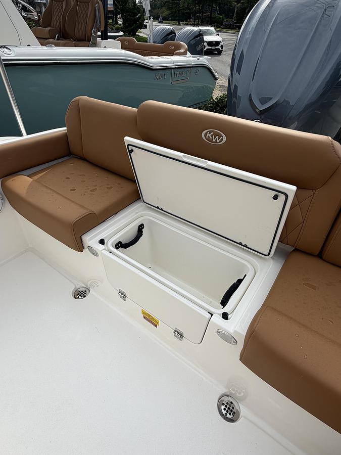 Used 2027 KEY WEST  249FS