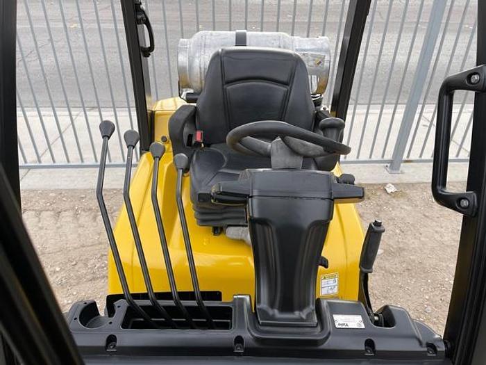 Used 2014 Yale GLC060VX Forklift