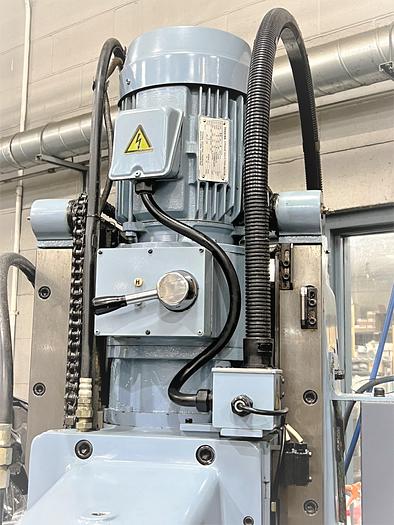 Used 2001 OKK MH-2NCP Plain Horizontal CNC Mill