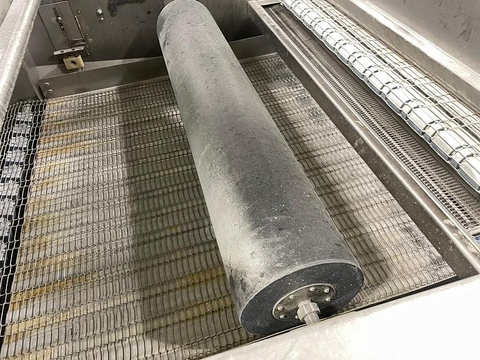 Used Stein SMCD pre-coater and SFL 412 breading applicator machine with Hydraulic Power Pack