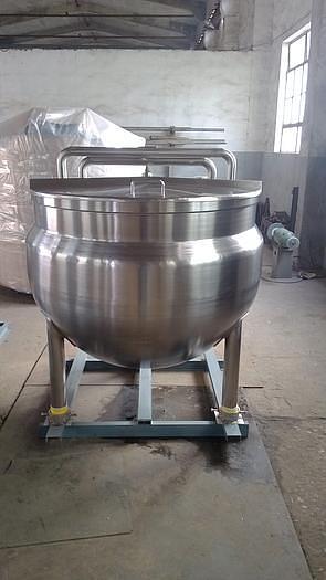 Bare kettle 200 gallon with lids and bridge