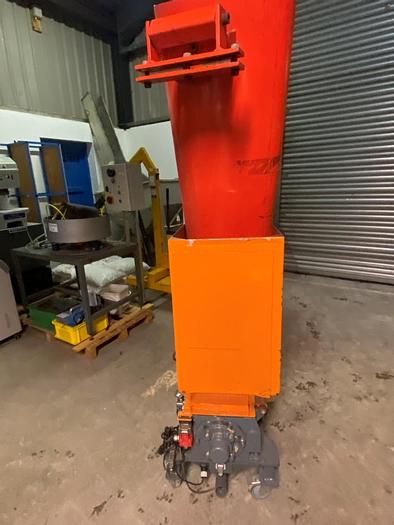 Used 1997 KT Handling O4 Plastics Granulator