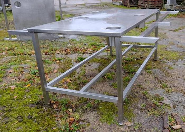 Used Stół roboczy czterostanowiskowy