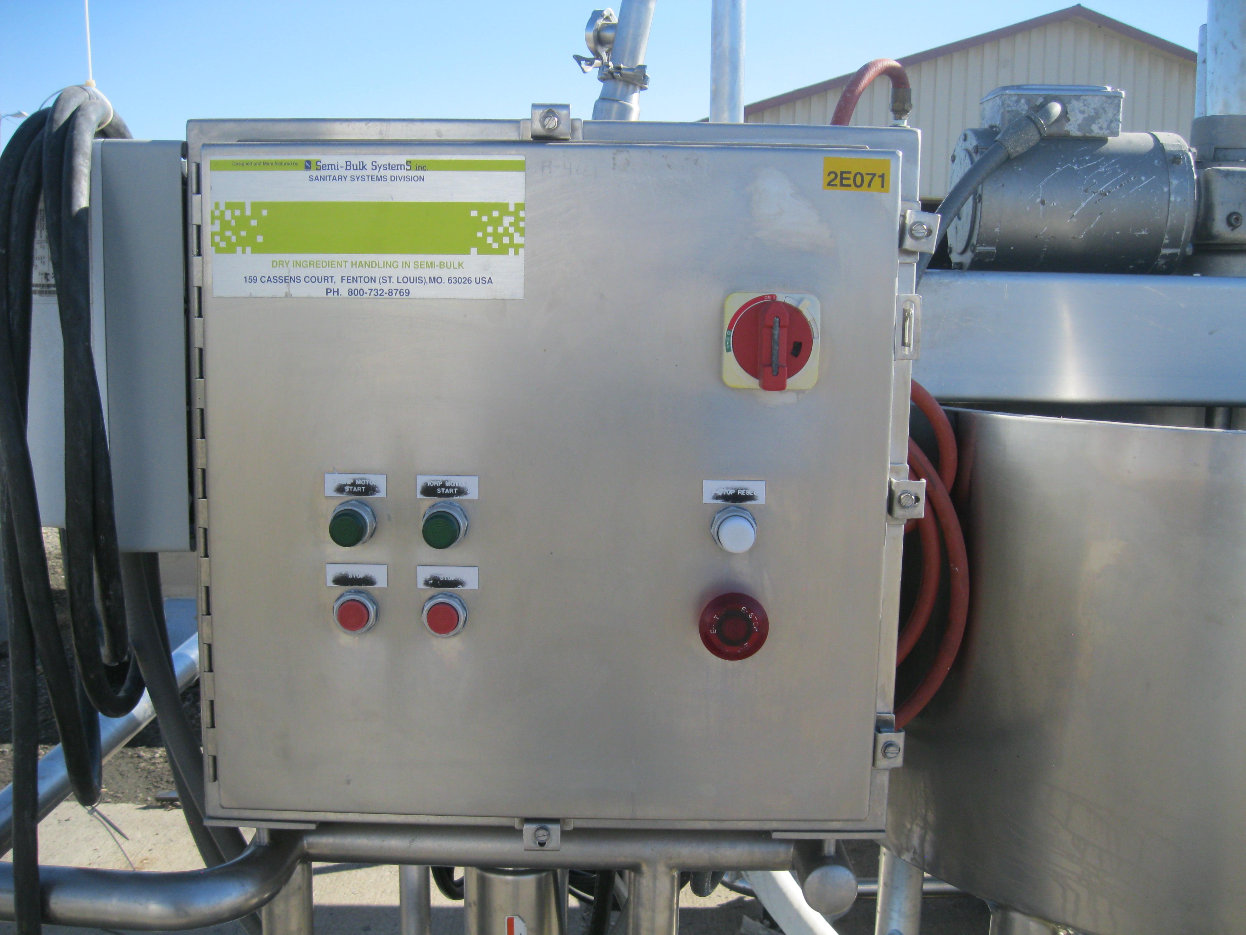 Used 100 GALLON MIXING TANK W/SKID FOR MIXING VISCOUS MATERIAL