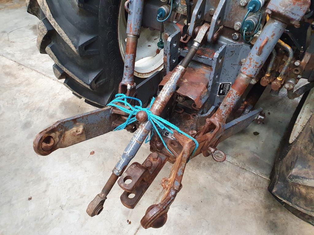 Used New Holland 4230 4wd Orchard Tractor