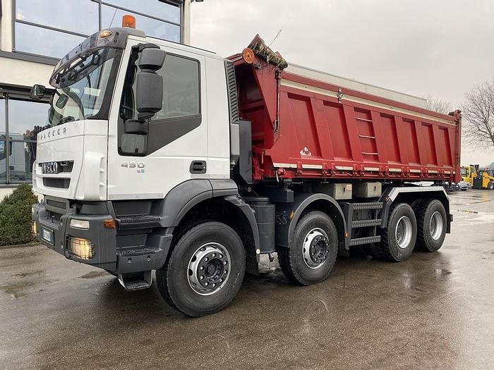Usato 2007 IVECO TRAKKER 8*4 450 E/5 TRILATERALE