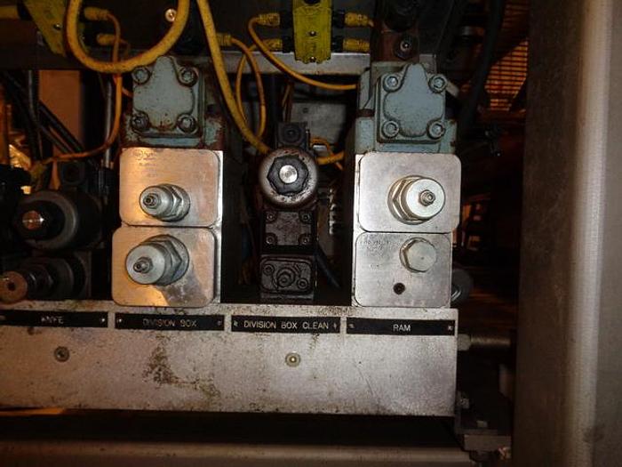 Used Peerless 5 Pocket Divider