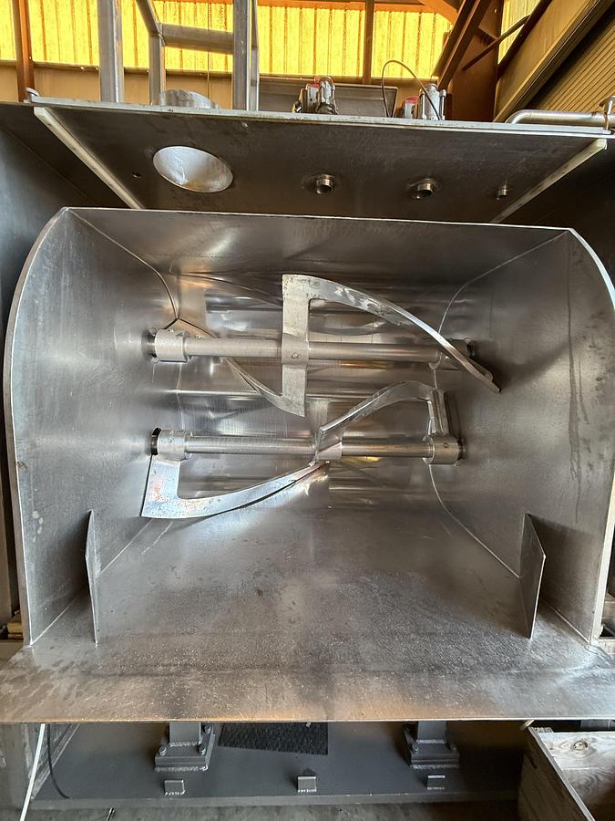 Used BEW DOUBLE ARM MIXER